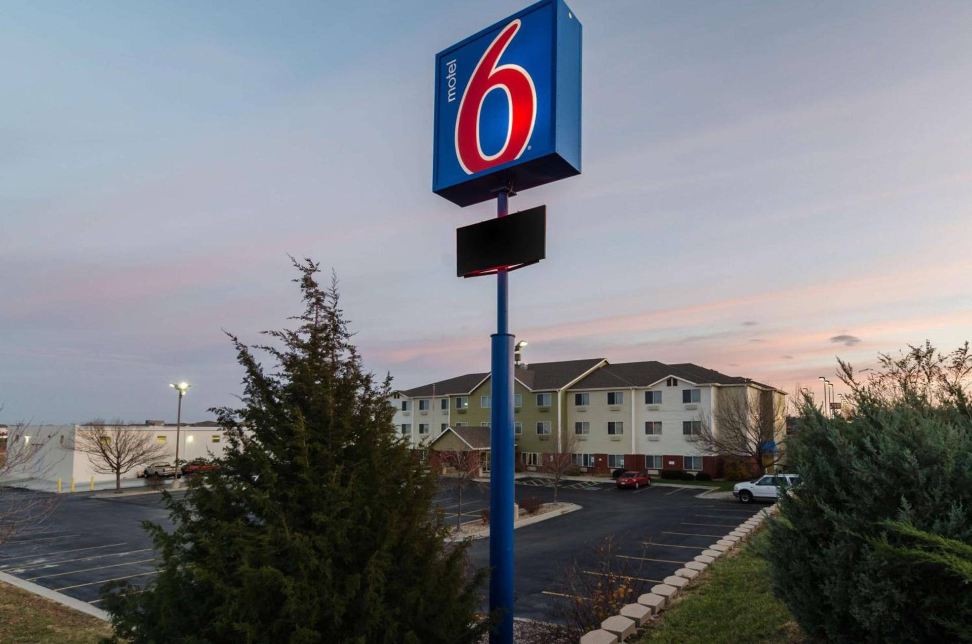 Motel 6-Lincoln, NE photo 46