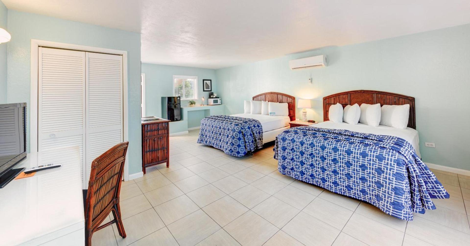 Creekside Inn photo 71