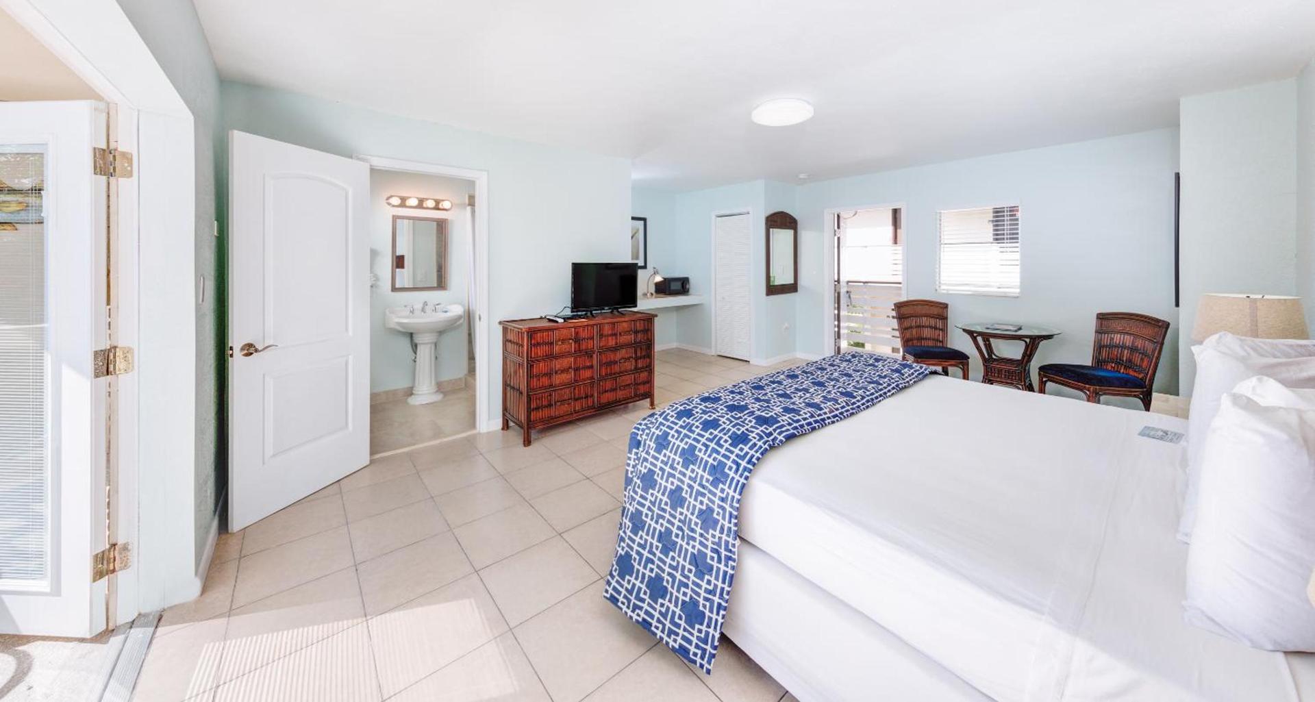 Creekside Inn photo 80