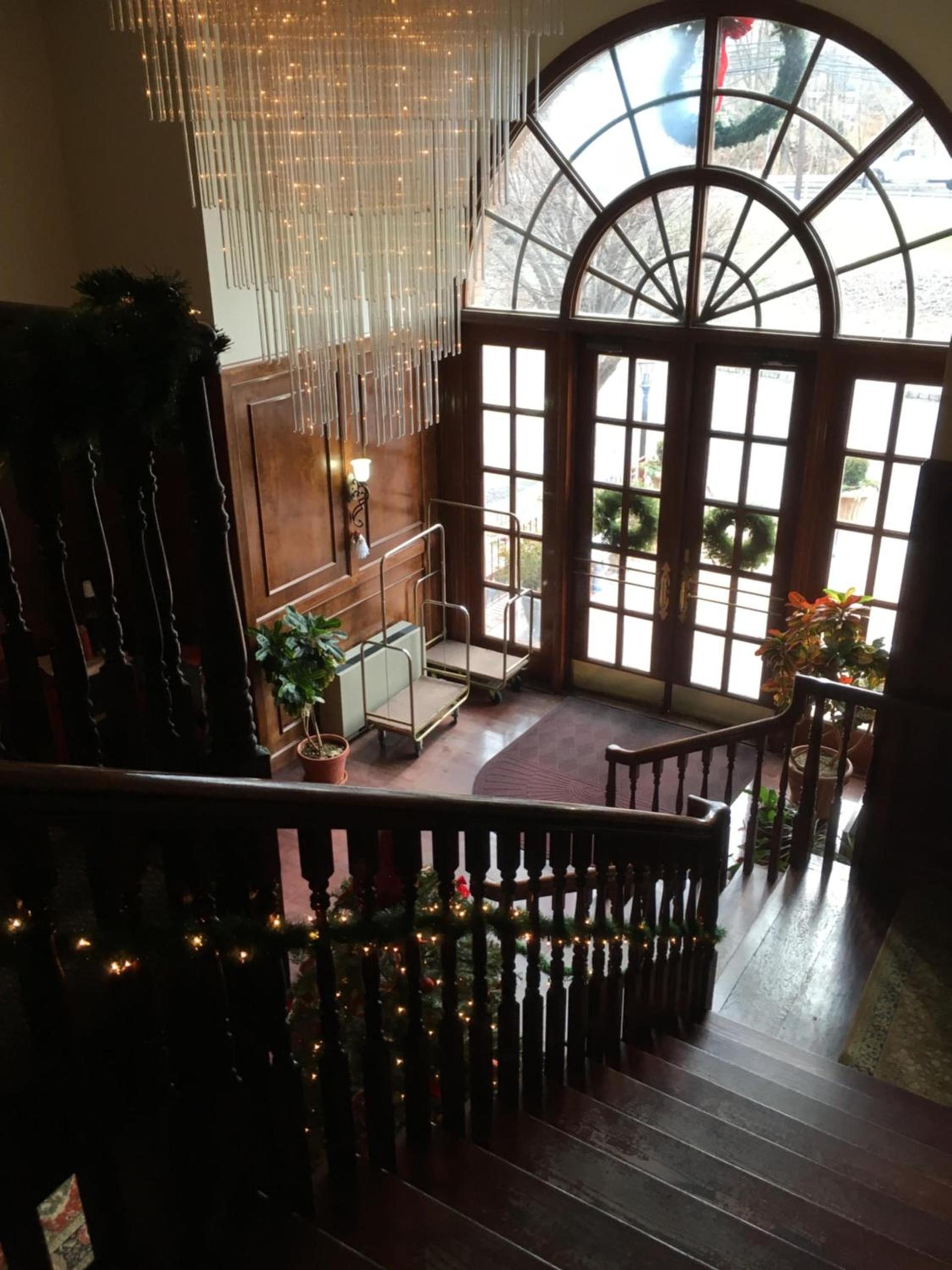 Colts Neck Inn Hotel photo 58