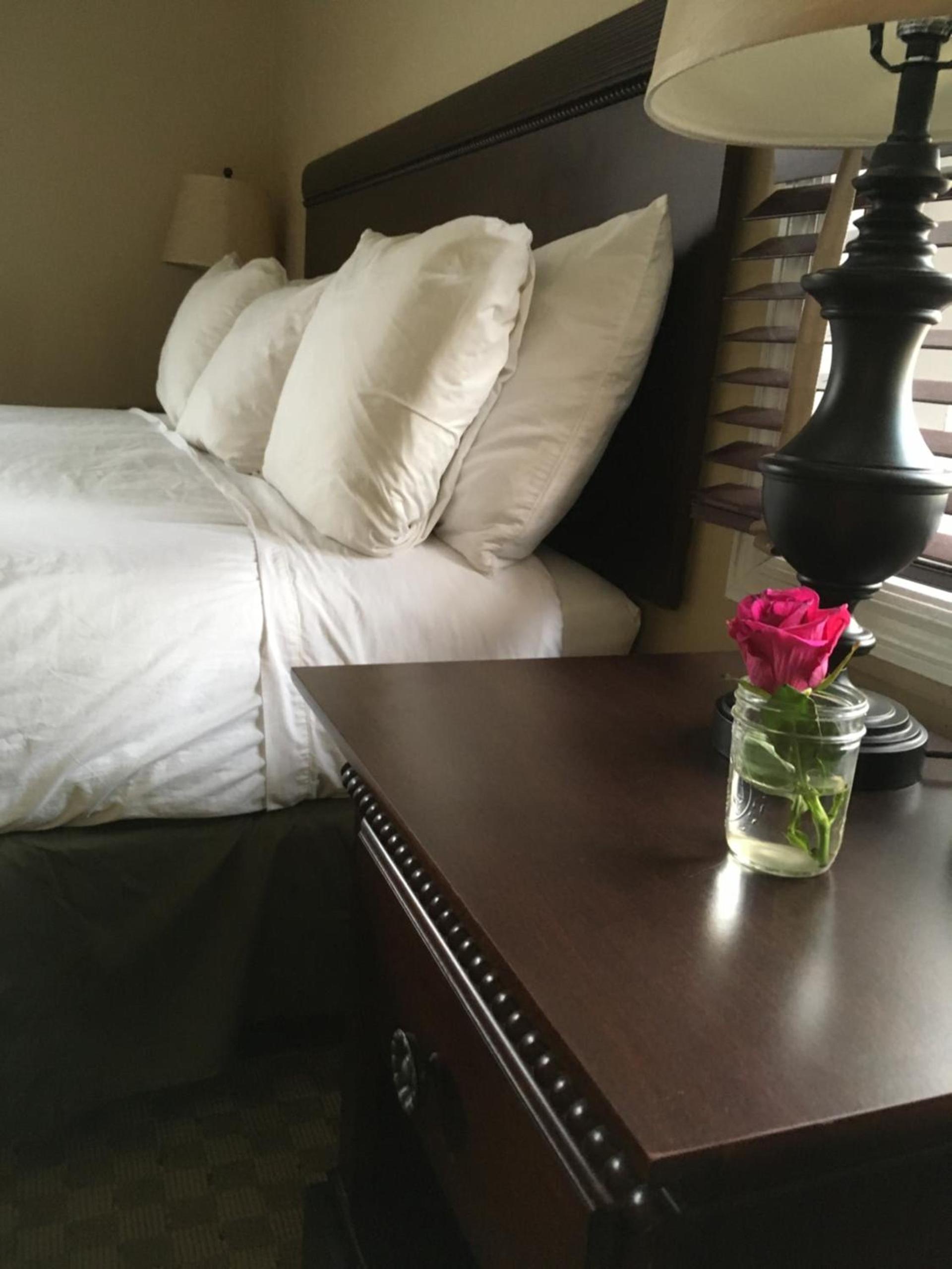 Colts Neck Inn Hotel photo 4