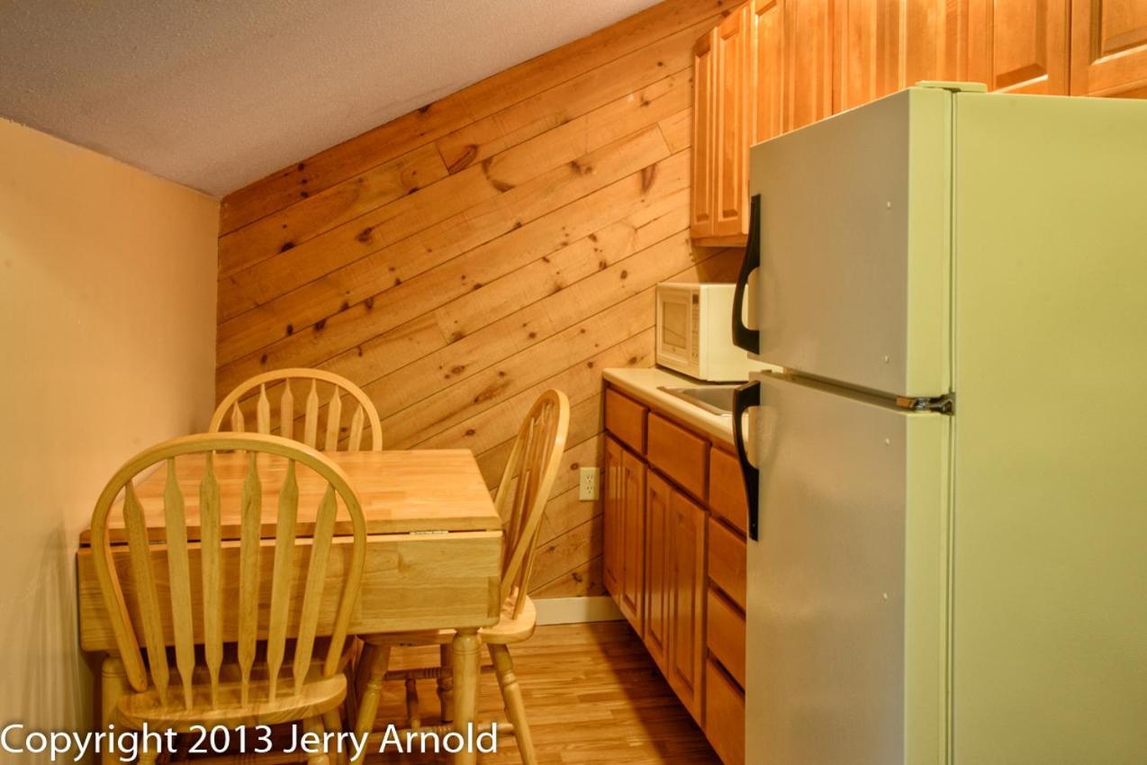 Snowy Owl Inn photo 32