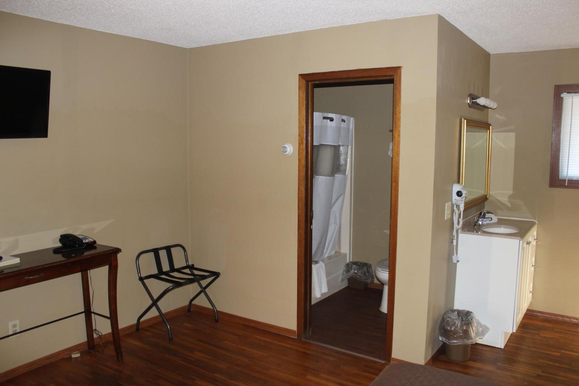 Eastwood Inn of Wadena photo 5