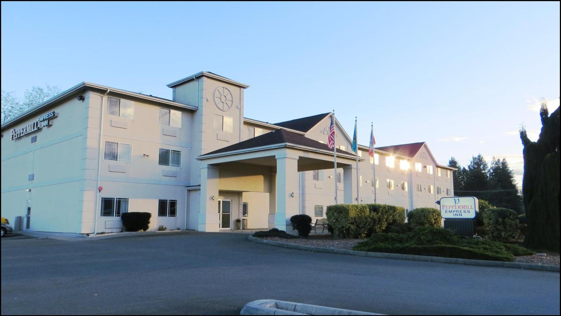 Peppermill Empress Inn photo 39