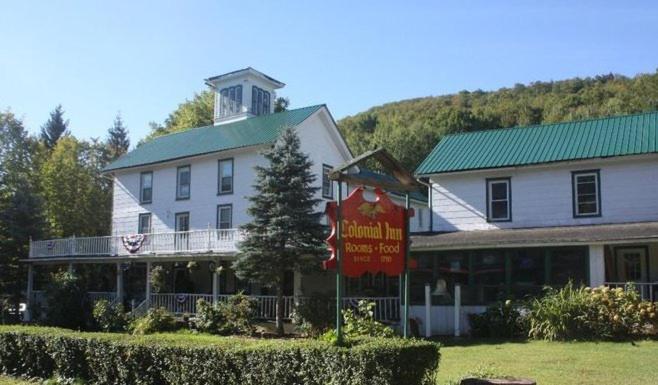 Colonial Inn — hotel in Pine Hill