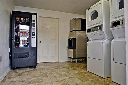 Motel 6 Riverton WY photo 43