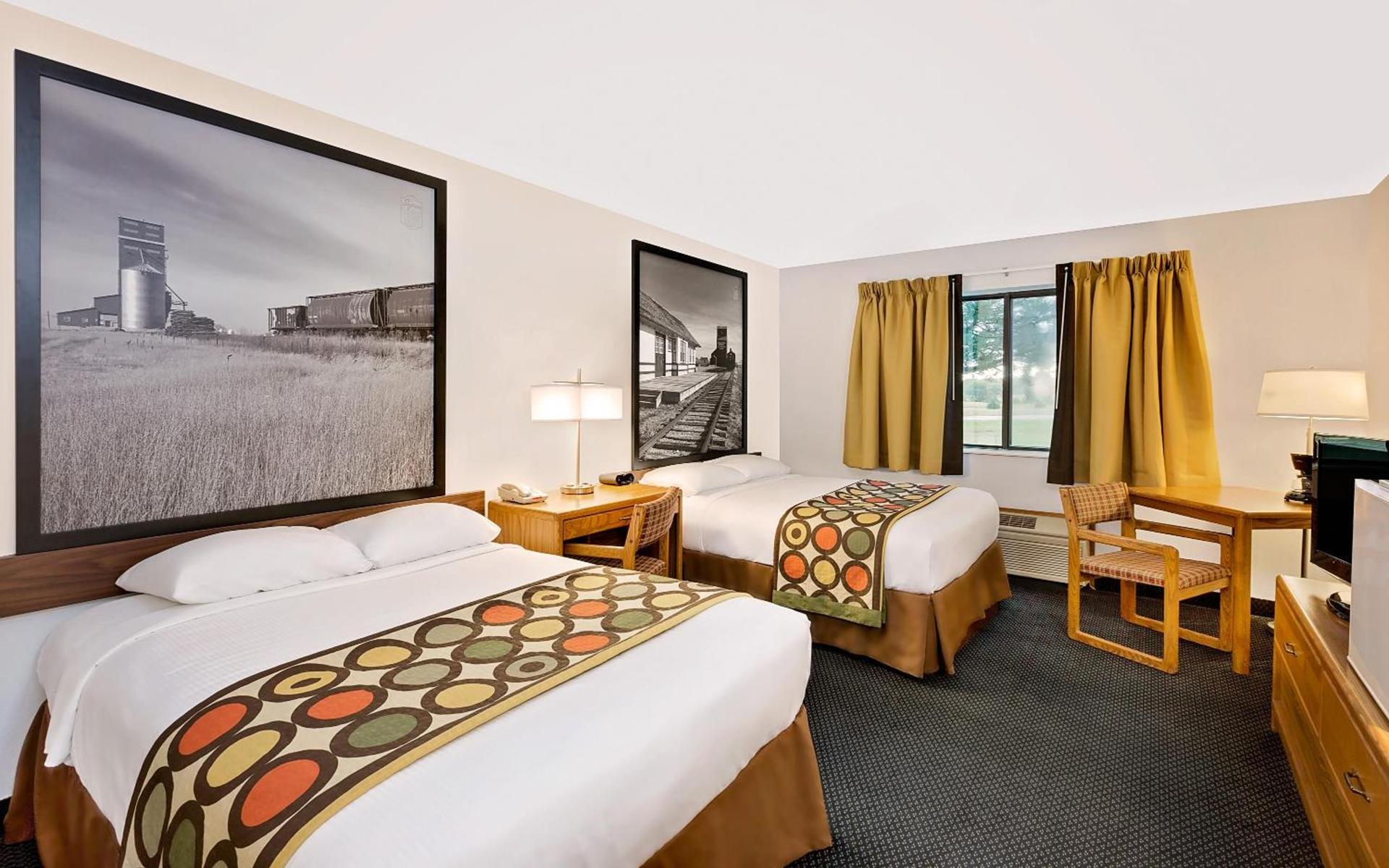 Super 8 by Wyndham St. James photo 9