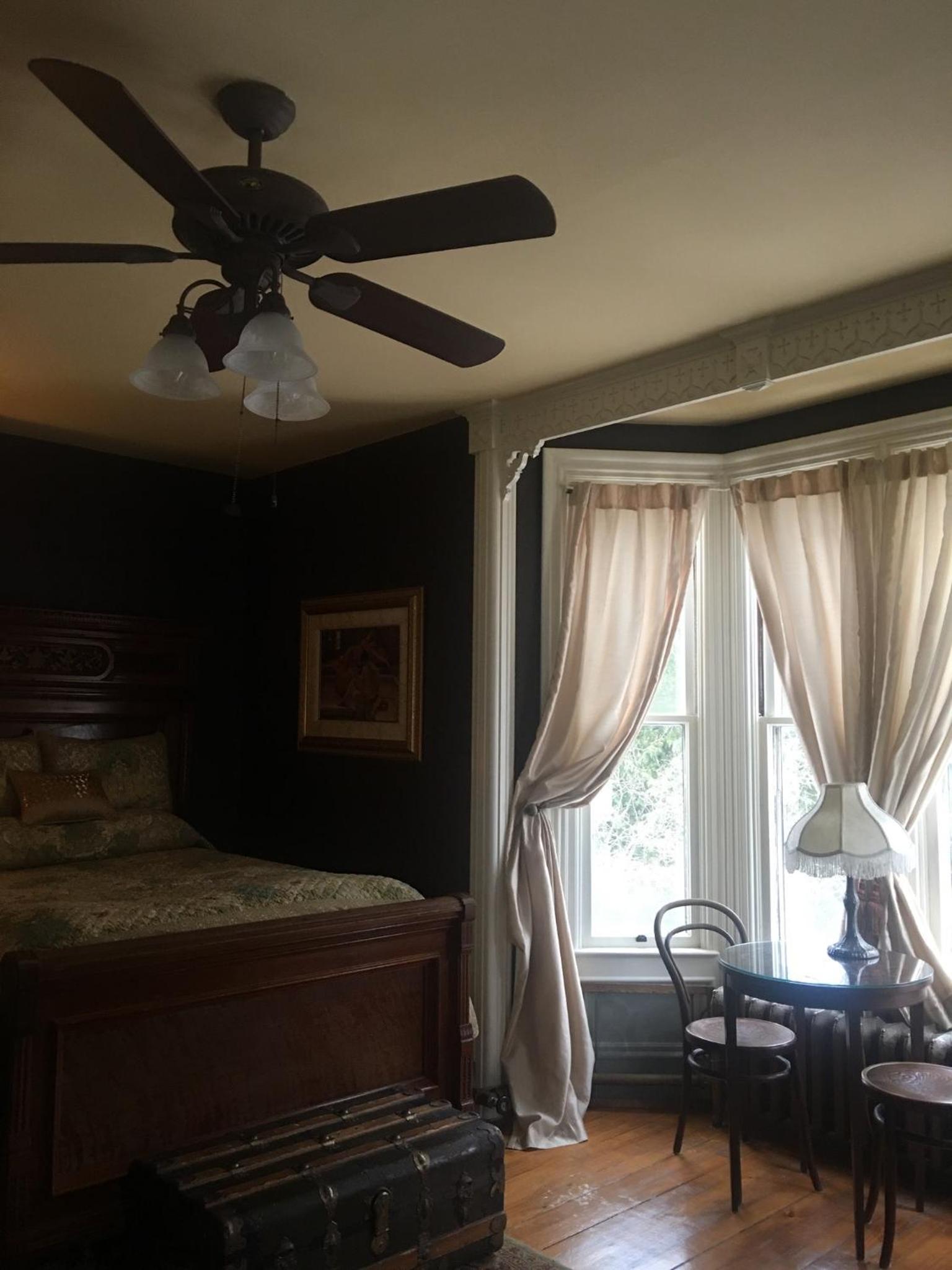 Back Inn Time photo 39