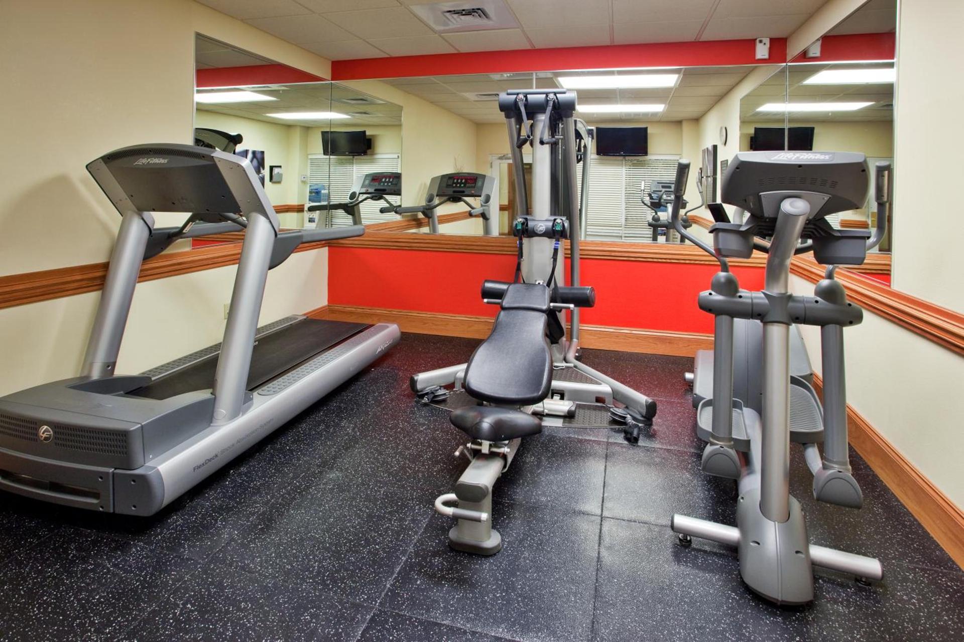 Country Inn & Suites by Radisson, Tifton, GA photo 13