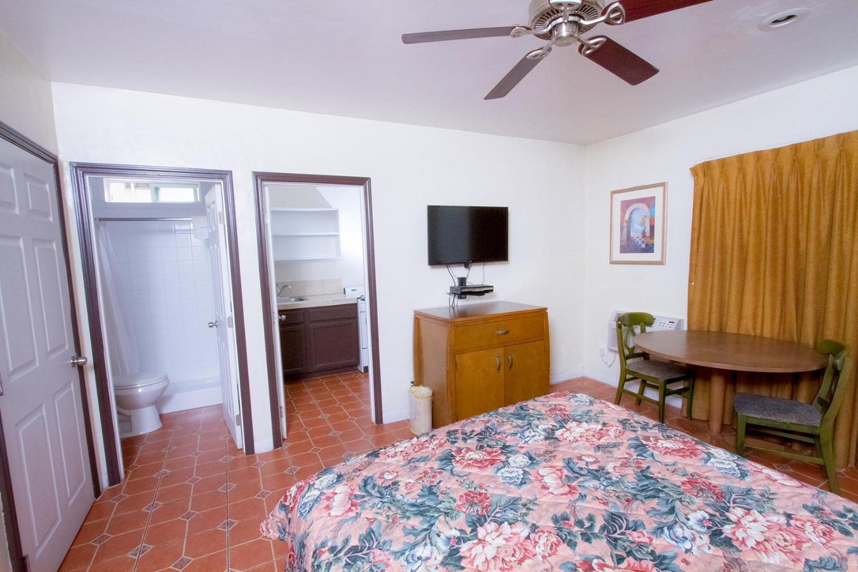 Mission Bell Motel photo 15