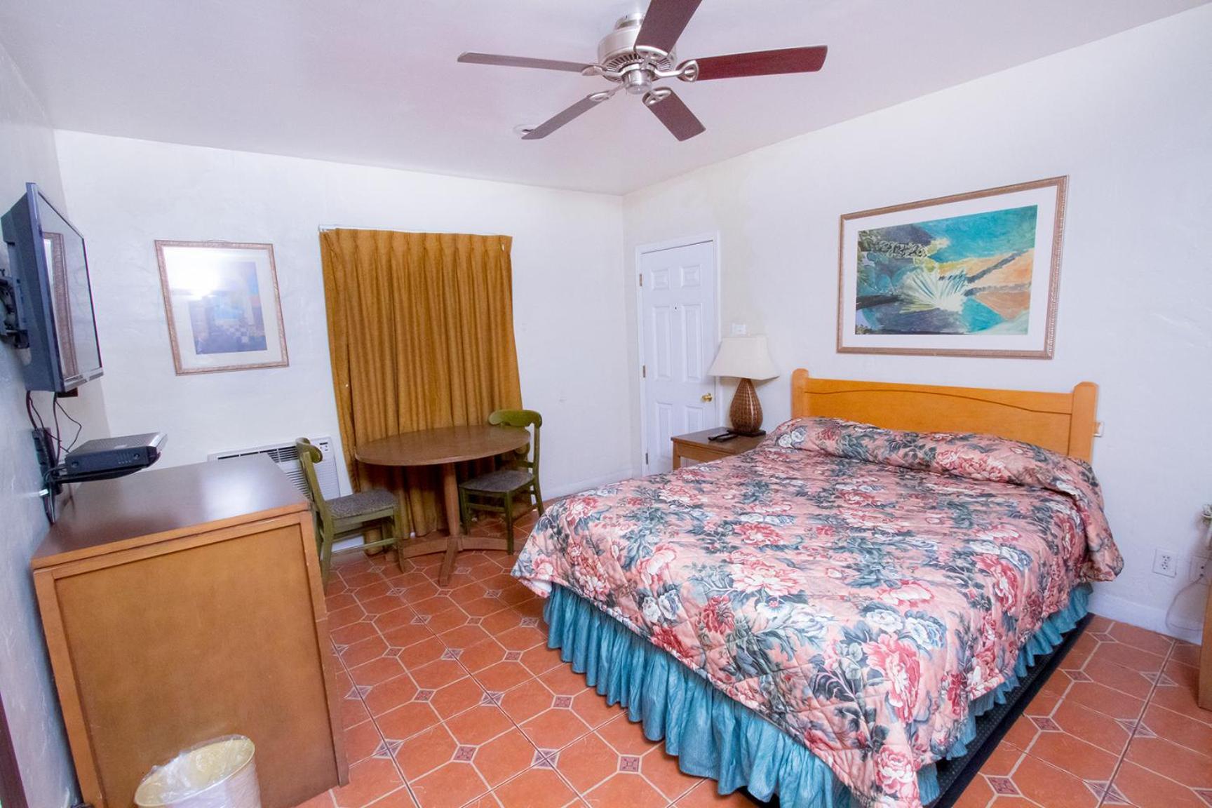 Mission Bell Motel photo 16