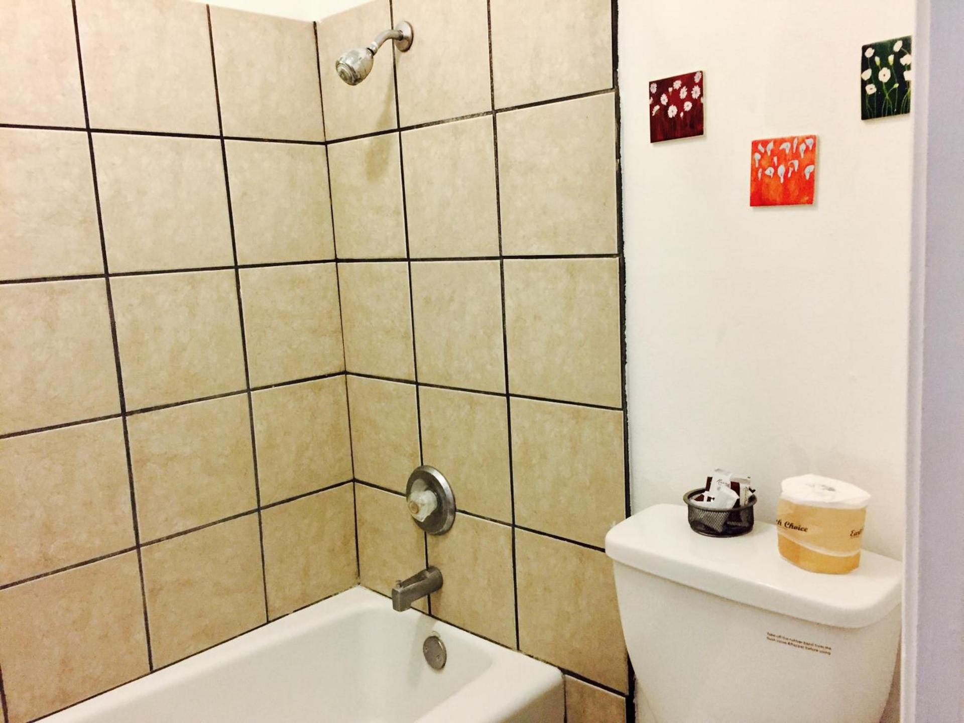 Maple Inn and Suites Los Banos photo 23