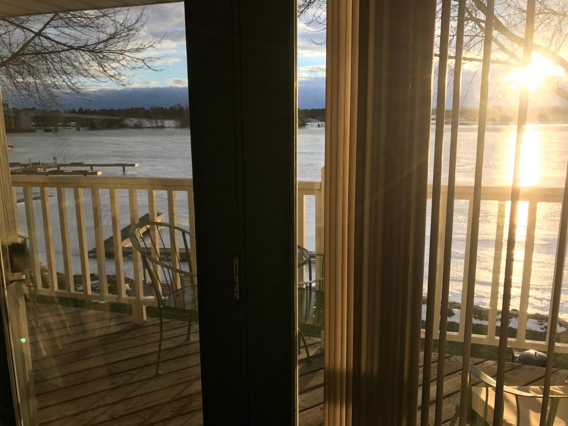 Snug Harbor Inn photo 57