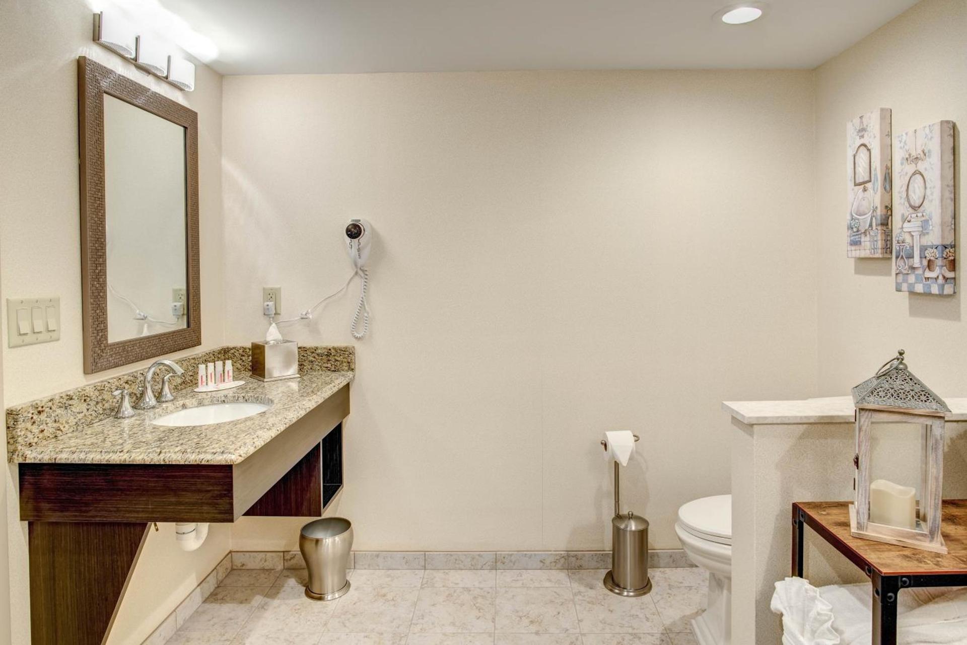 Days Hotel by Wyndham Toms River Jersey Shore photo 15