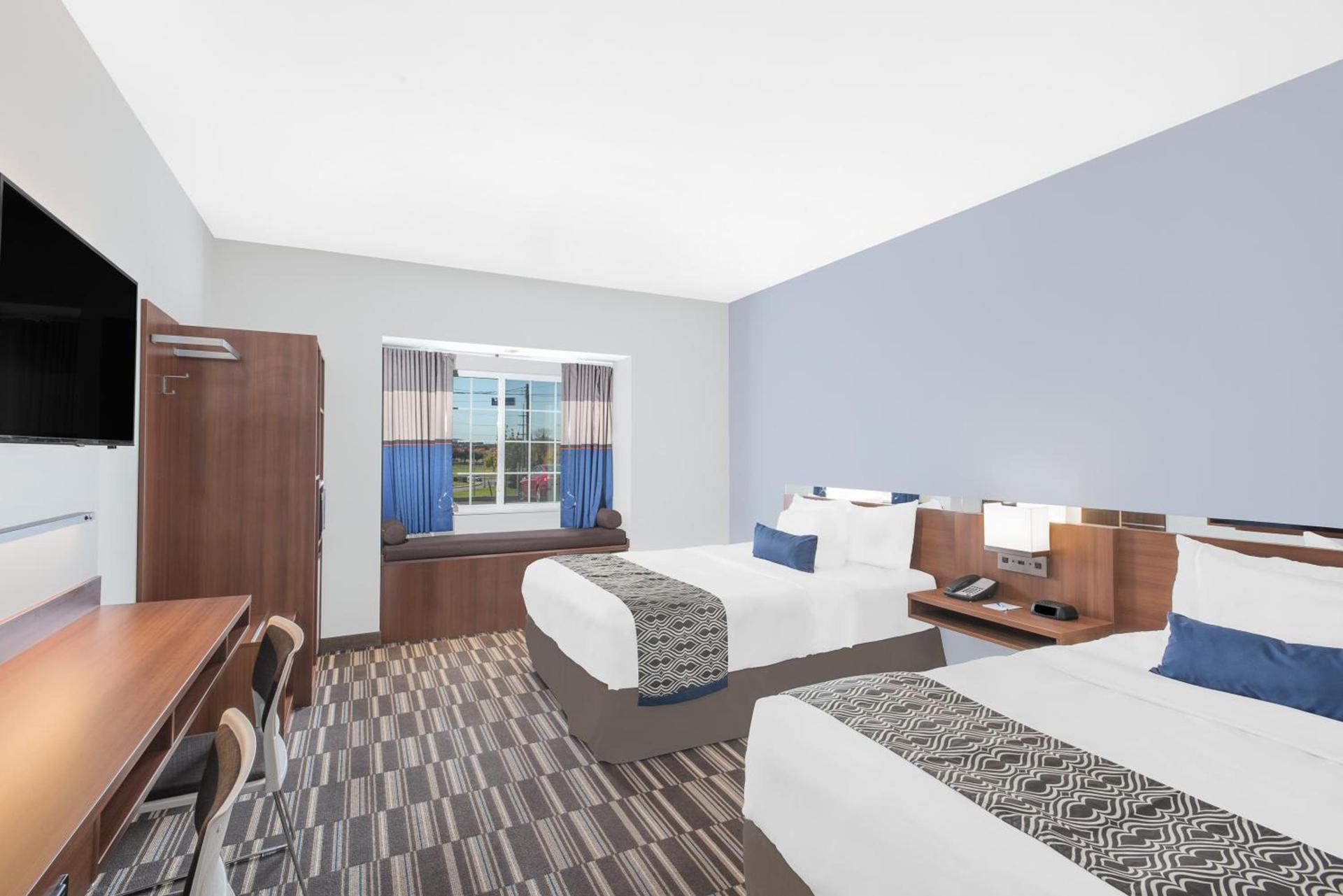 Microtel Inn & Suites by Wyndham Binghamton photo 22
