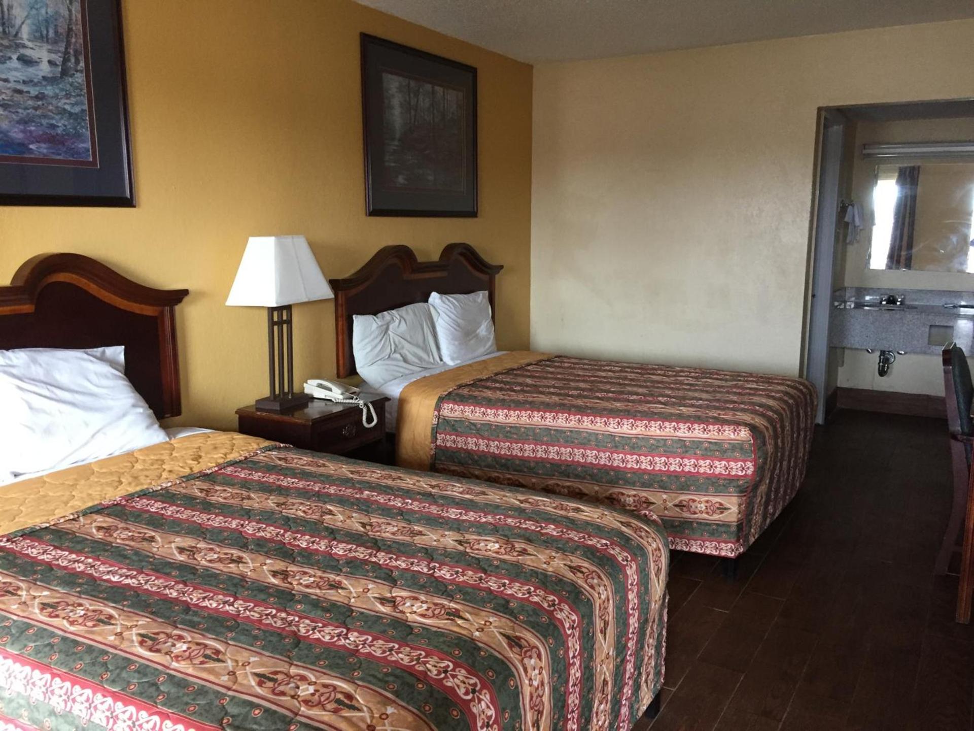 Diamond Inn Motel photo 7