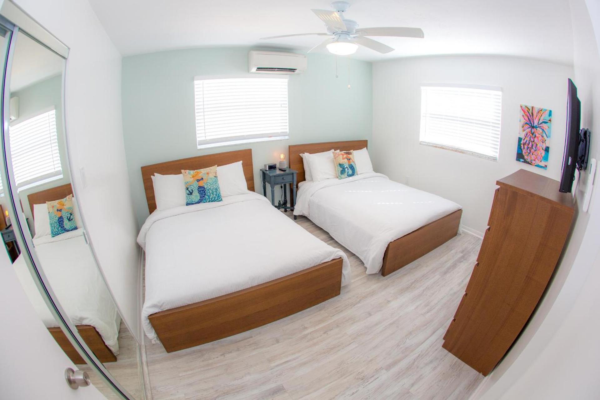 St. Pete Beach Suites photo 36