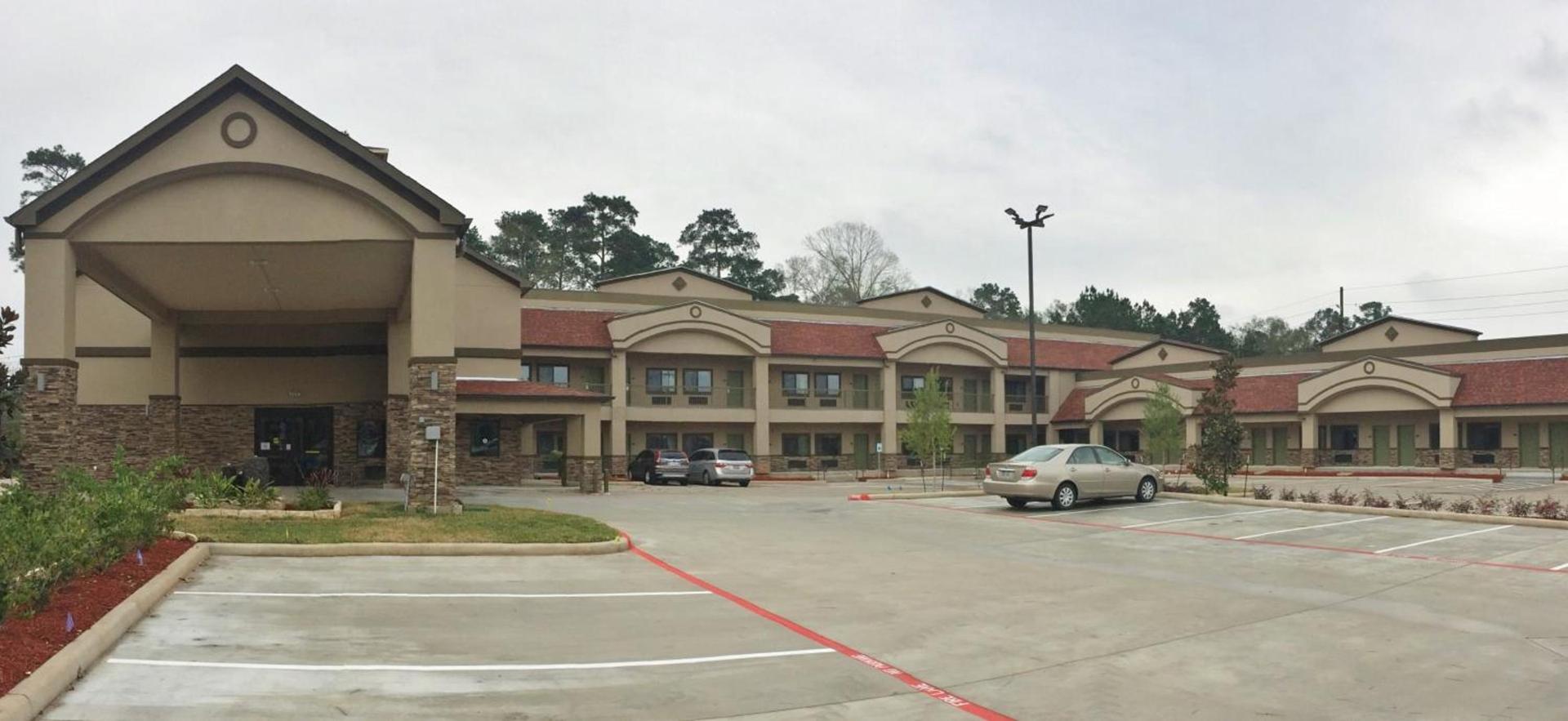 Scottish Inn & Suites - Conroe photo 21