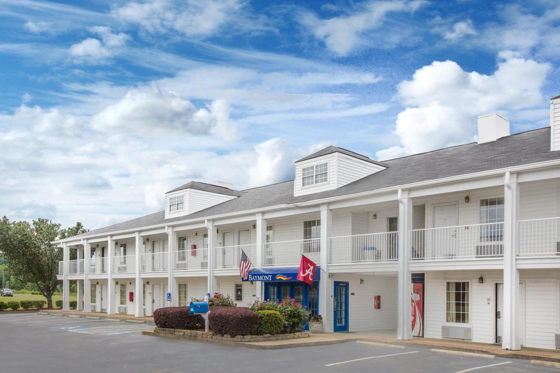 Baymont by Wyndham Tuscaloosa photo 4
