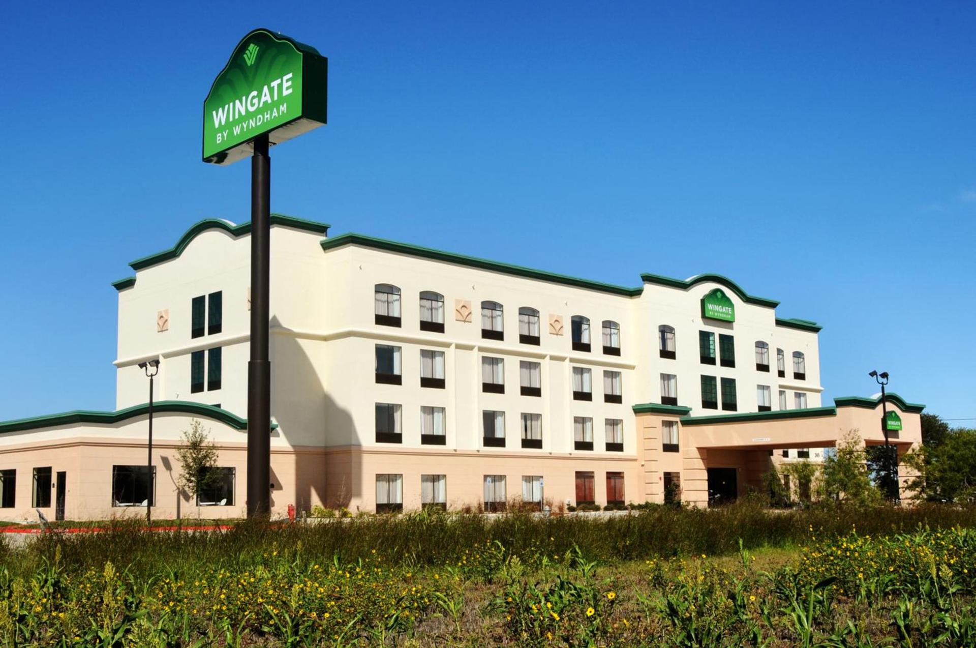 Wingate by Wyndham New Braunfels photo 4