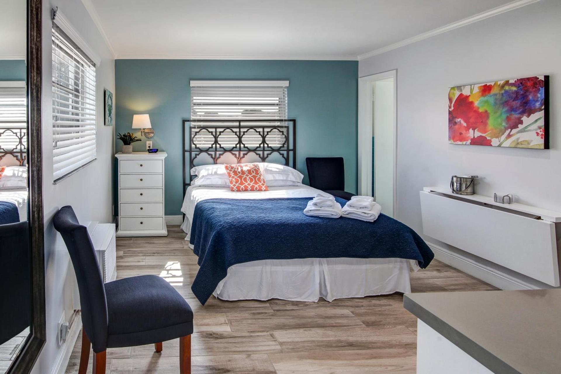 May-Dee Suites in Florida photo 32