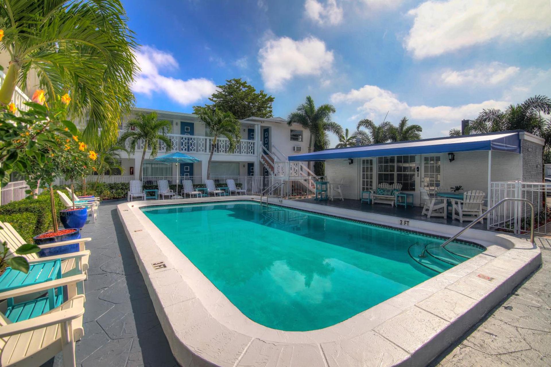 May-Dee Suites in Florida photo 2