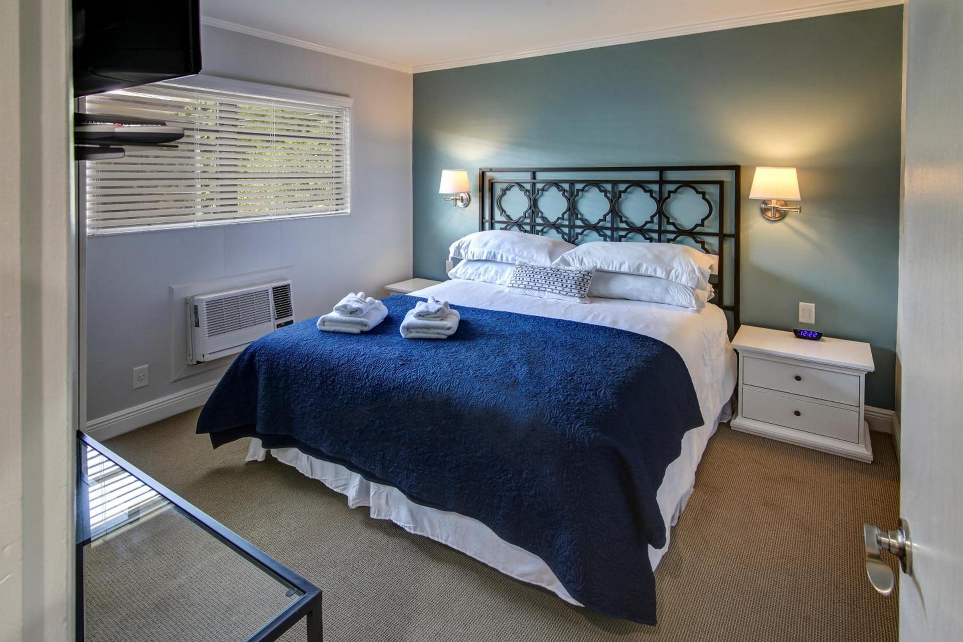May-Dee Suites in Florida photo 36