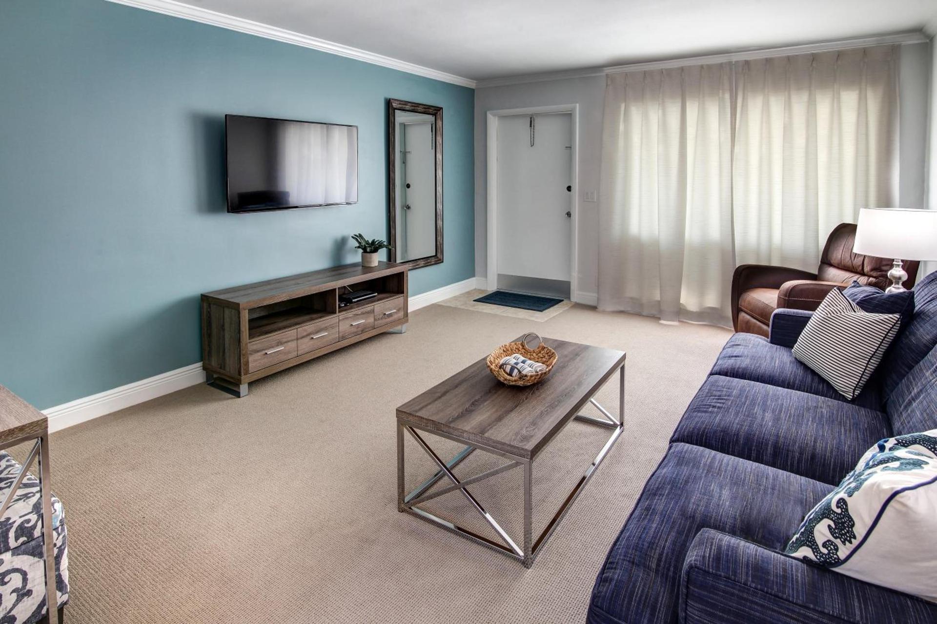 May-Dee Suites in Florida photo 45