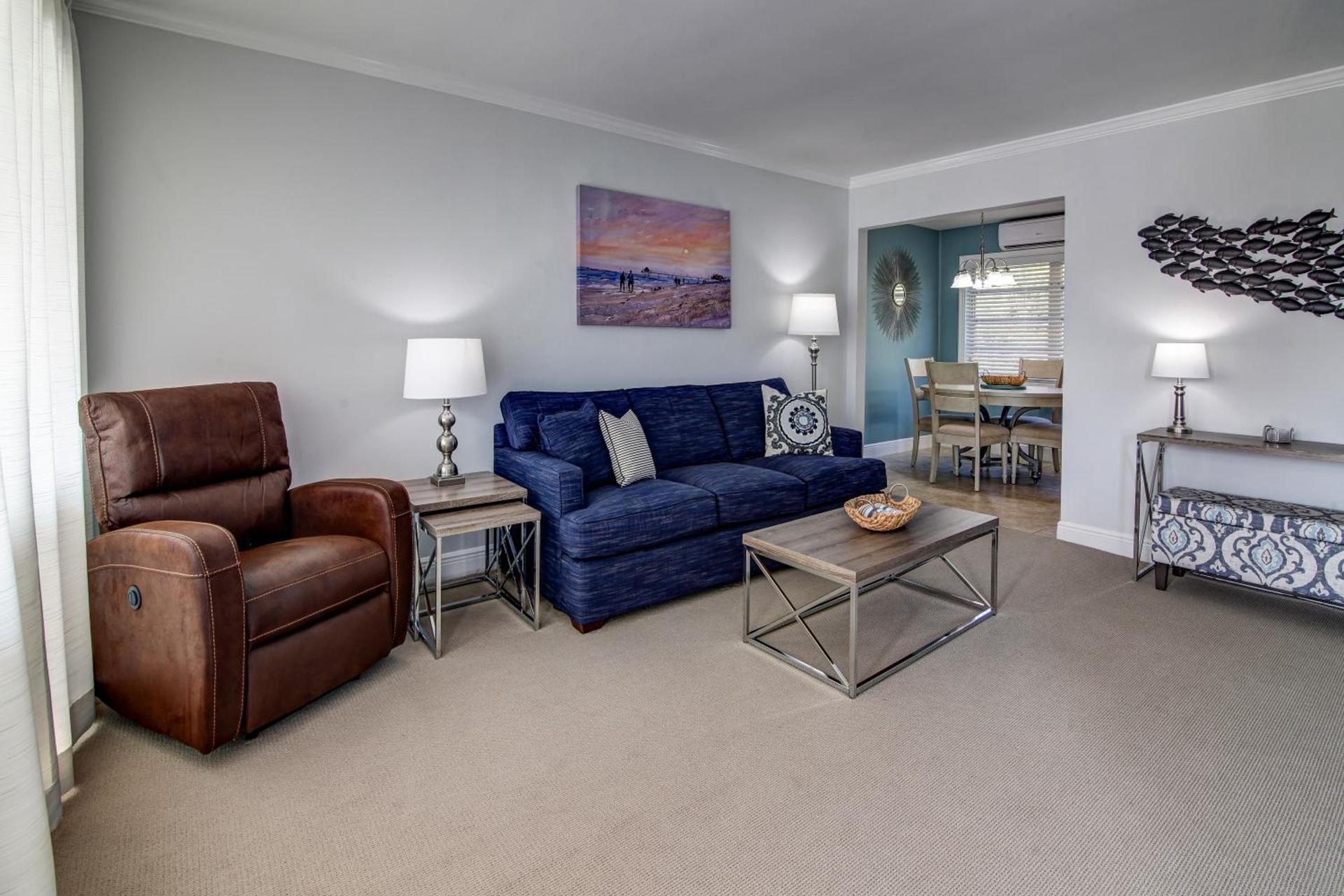 May-Dee Suites in Florida photo 58