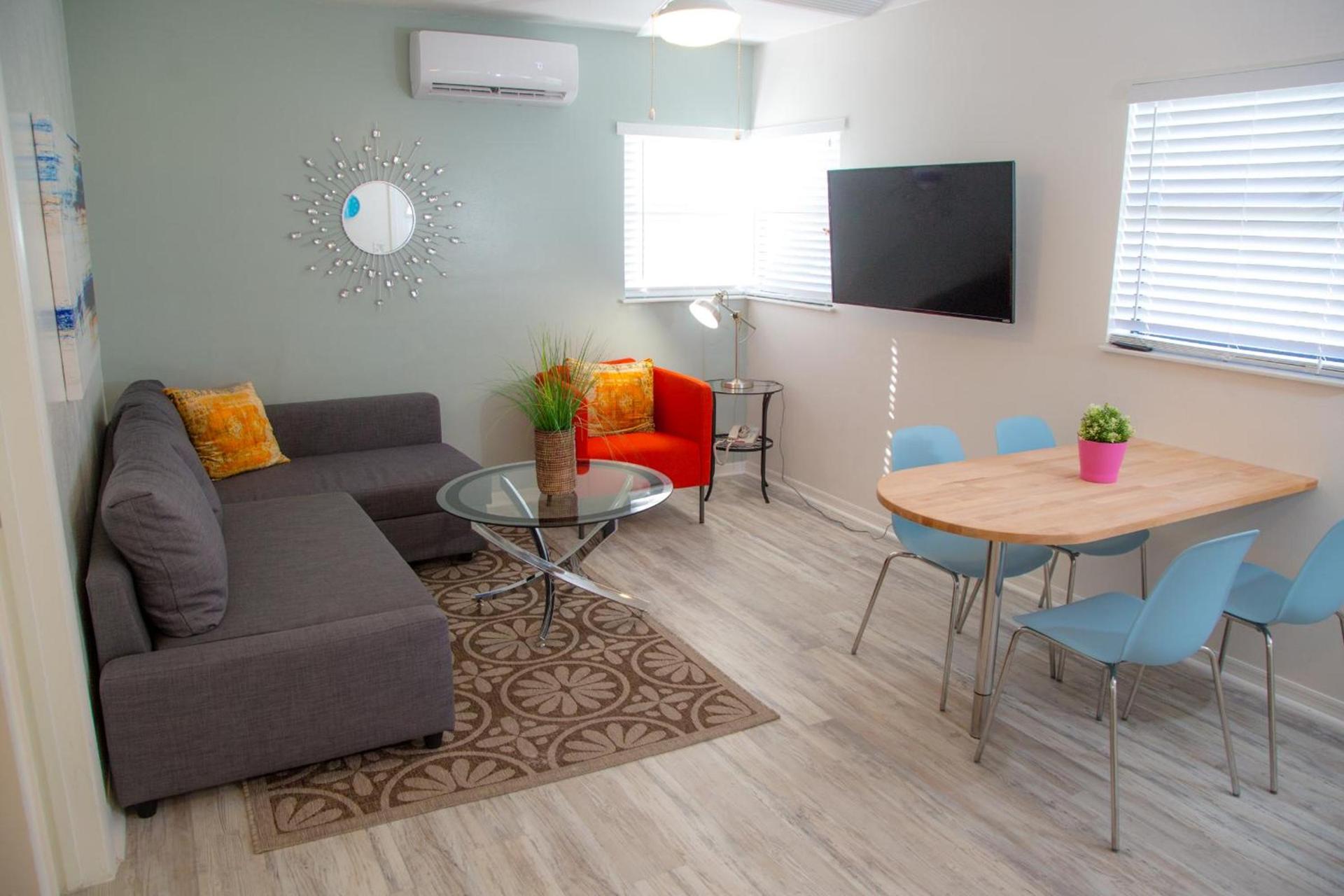 St. Pete Beach Suites photo 48