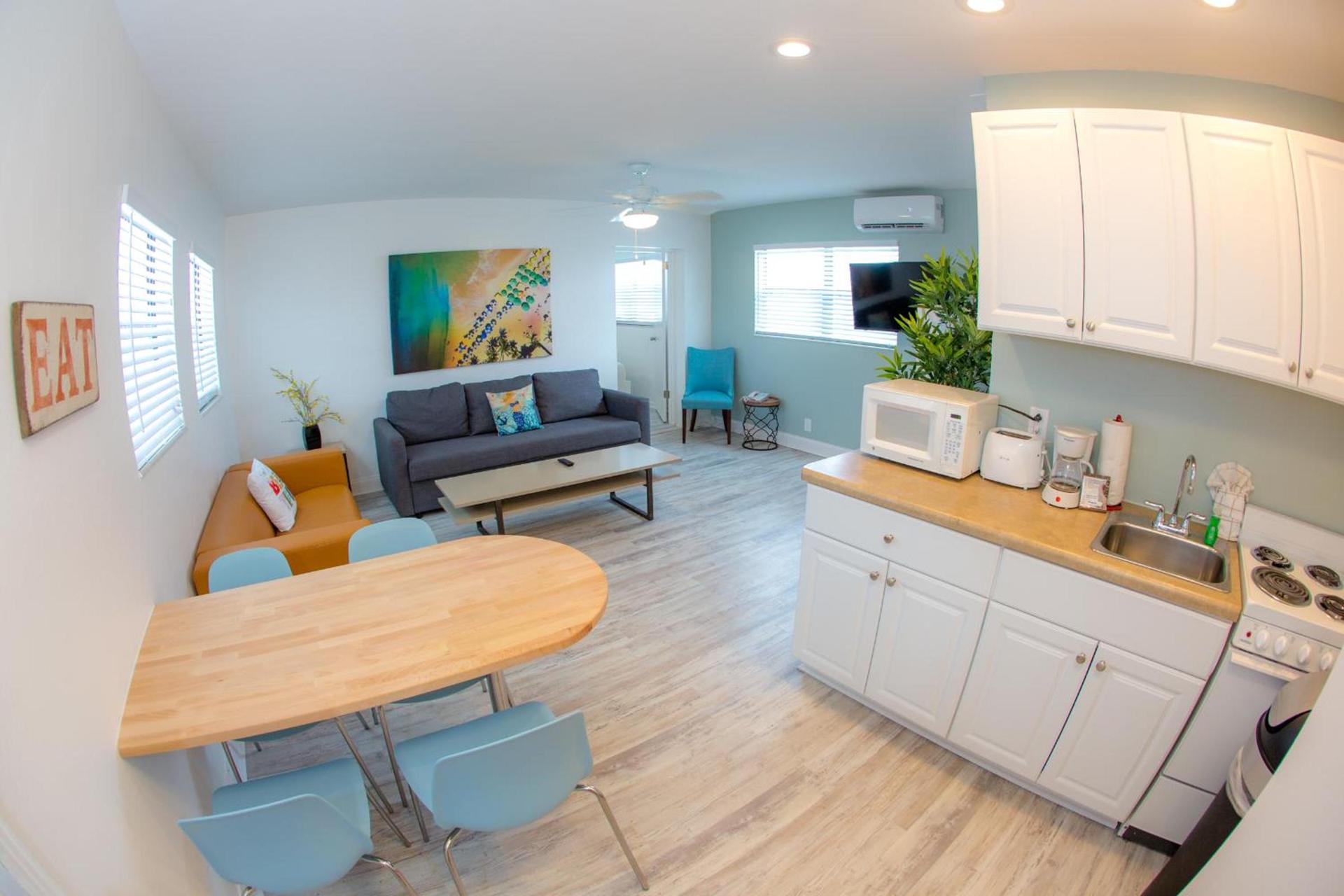St. Pete Beach Suites photo 41