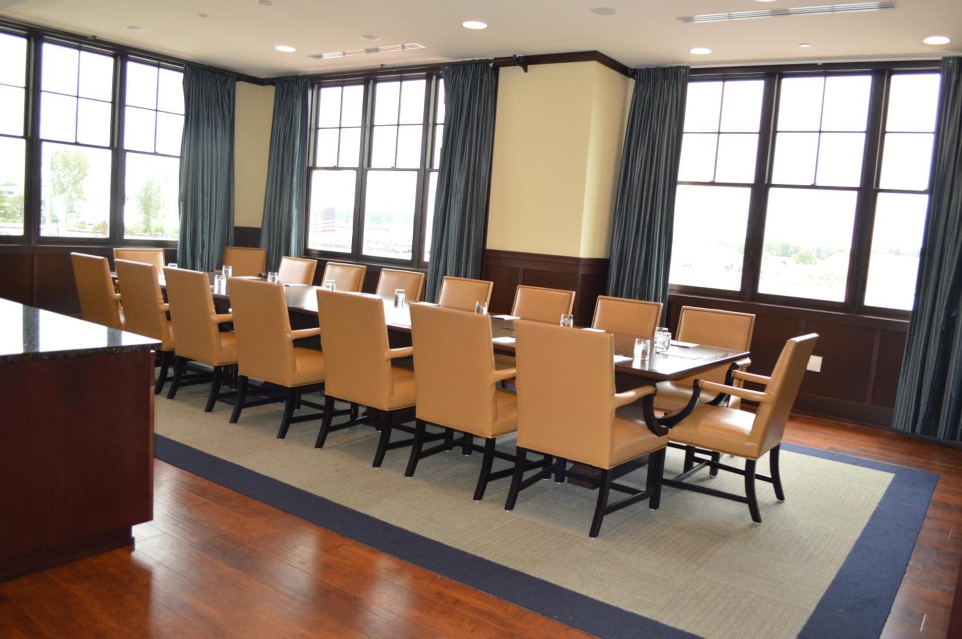 The Inn at Harbor Shores photo 21
