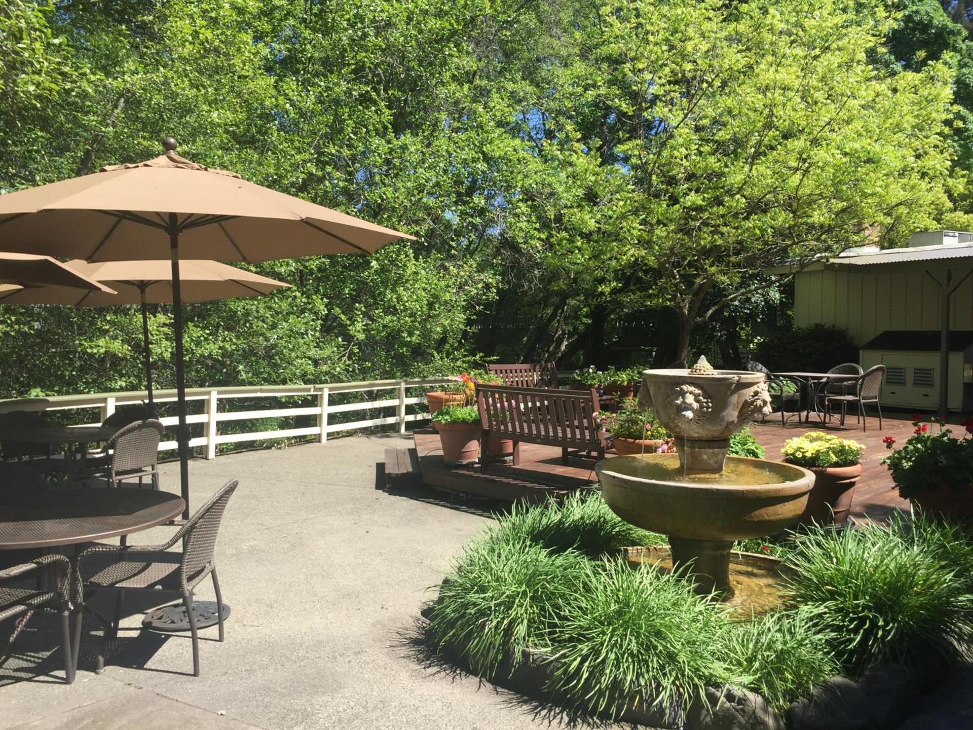 The Jack London Lodge photo 38