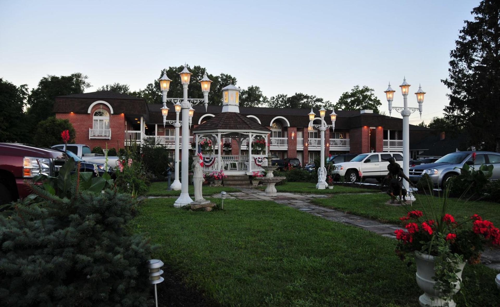 Lockport Inn and Suites photo 15