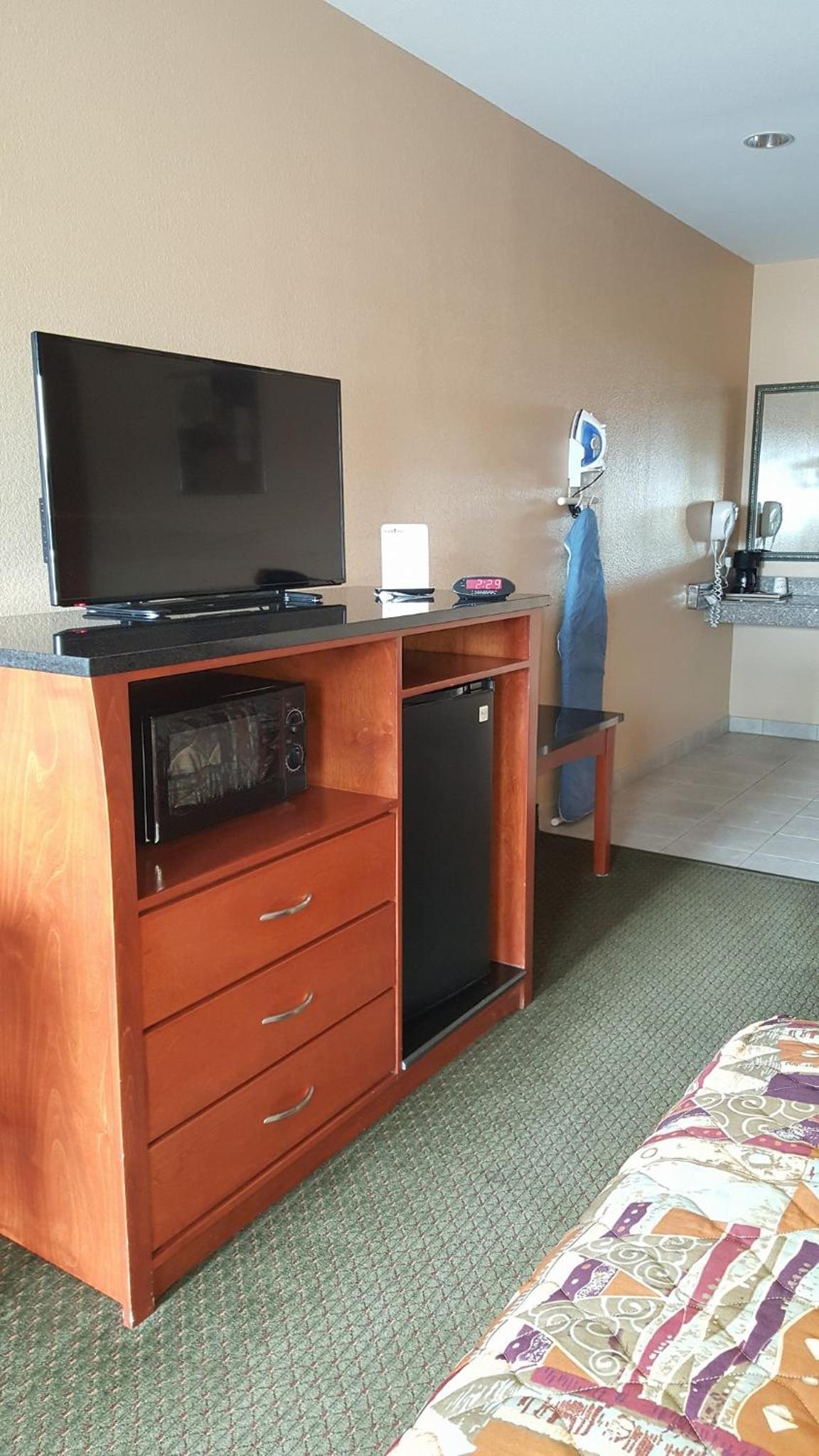 Budgetel Inn and Suites photo 30