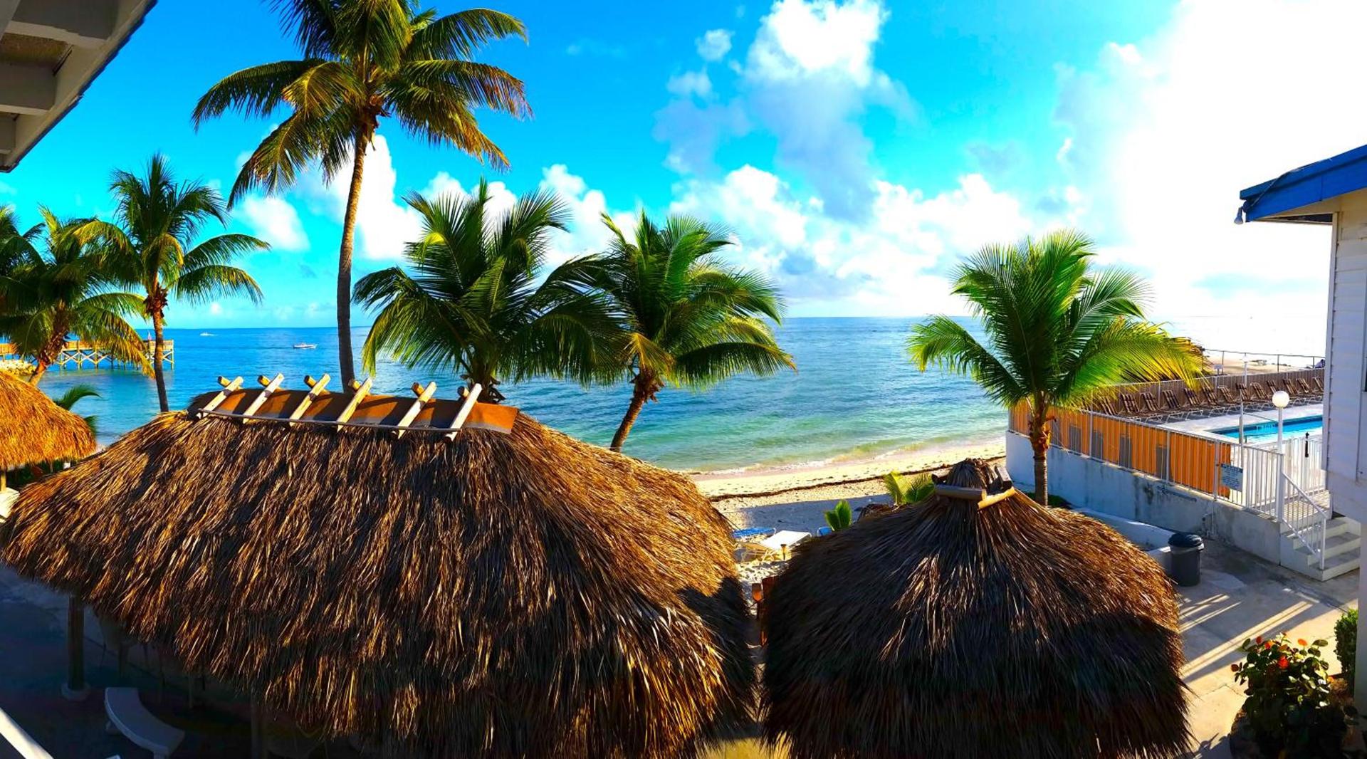 Buccaneer Quarters and Suites — hotel in Marathon