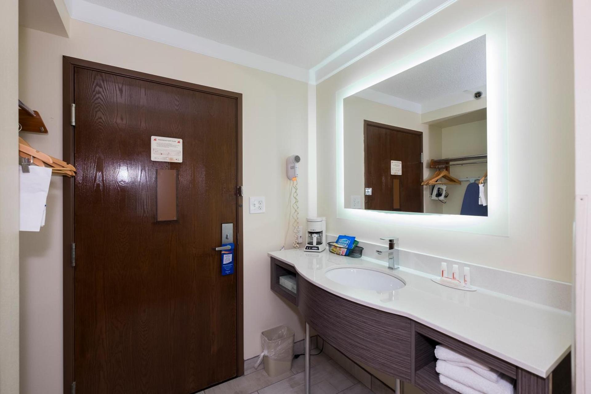 Baymont by Wyndham Chicago/Alsip photo 18