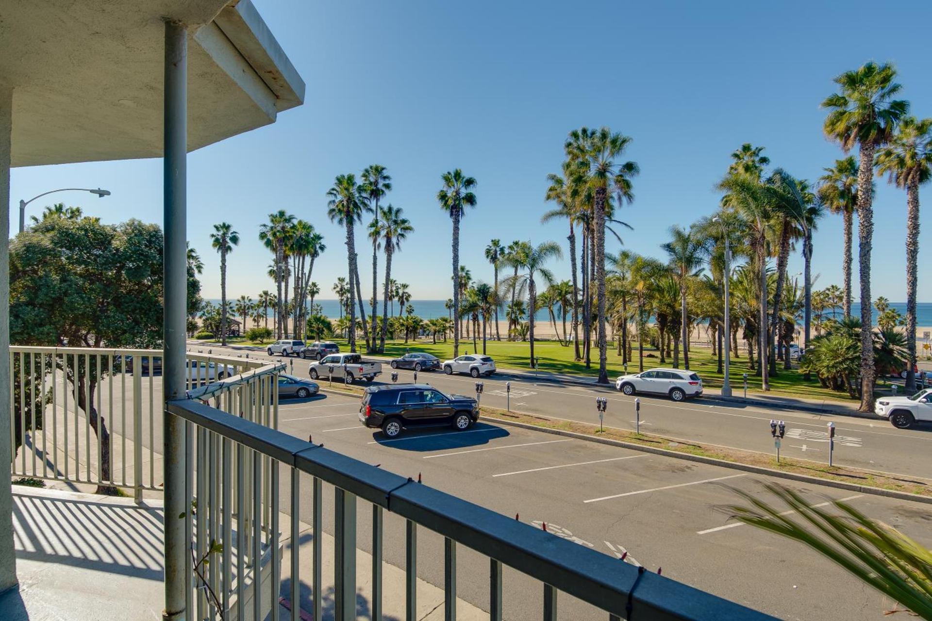 Bayside Hotel photo 15