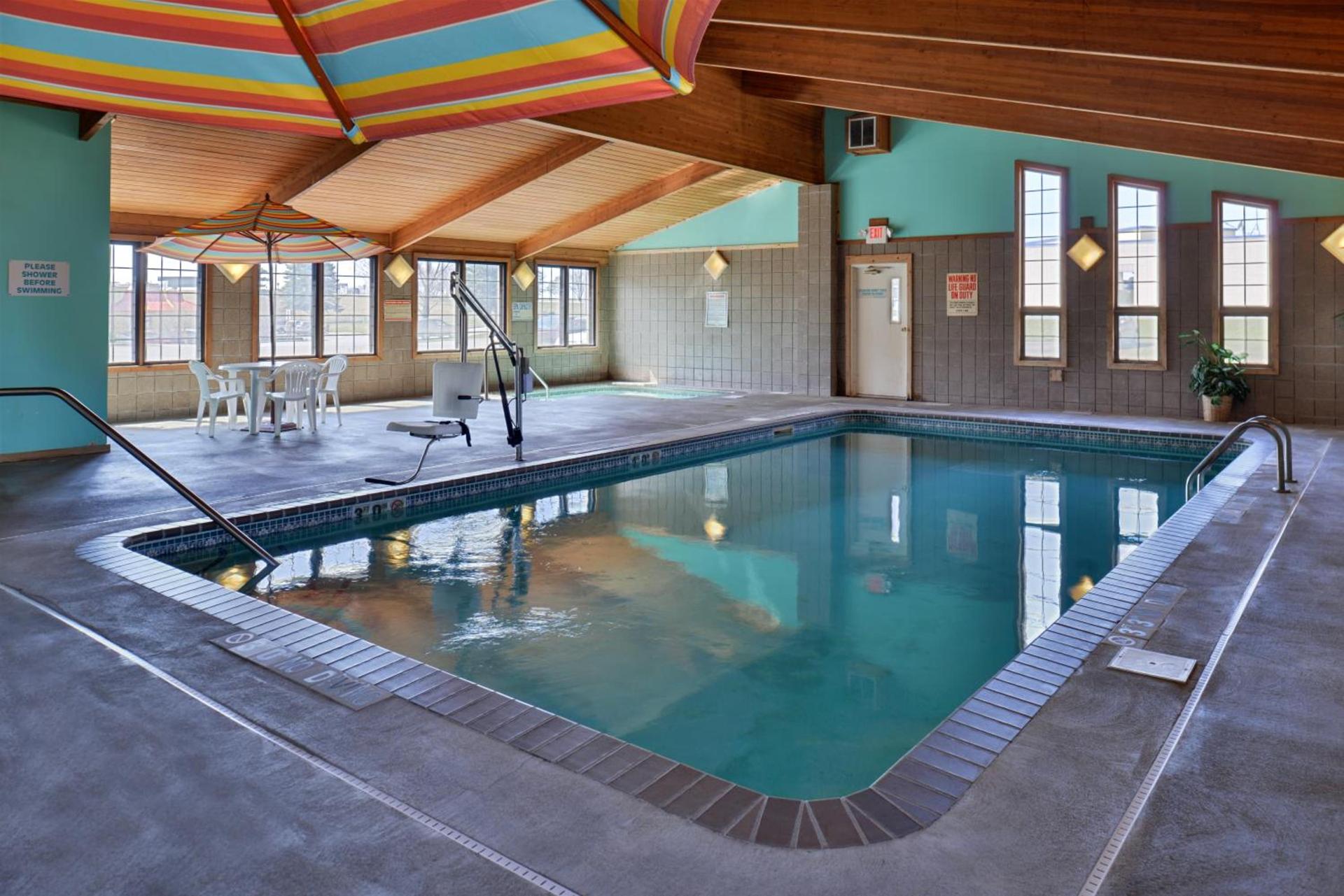 Sauk River Inn & Suites, a Travelodge by Wyndham photo 17