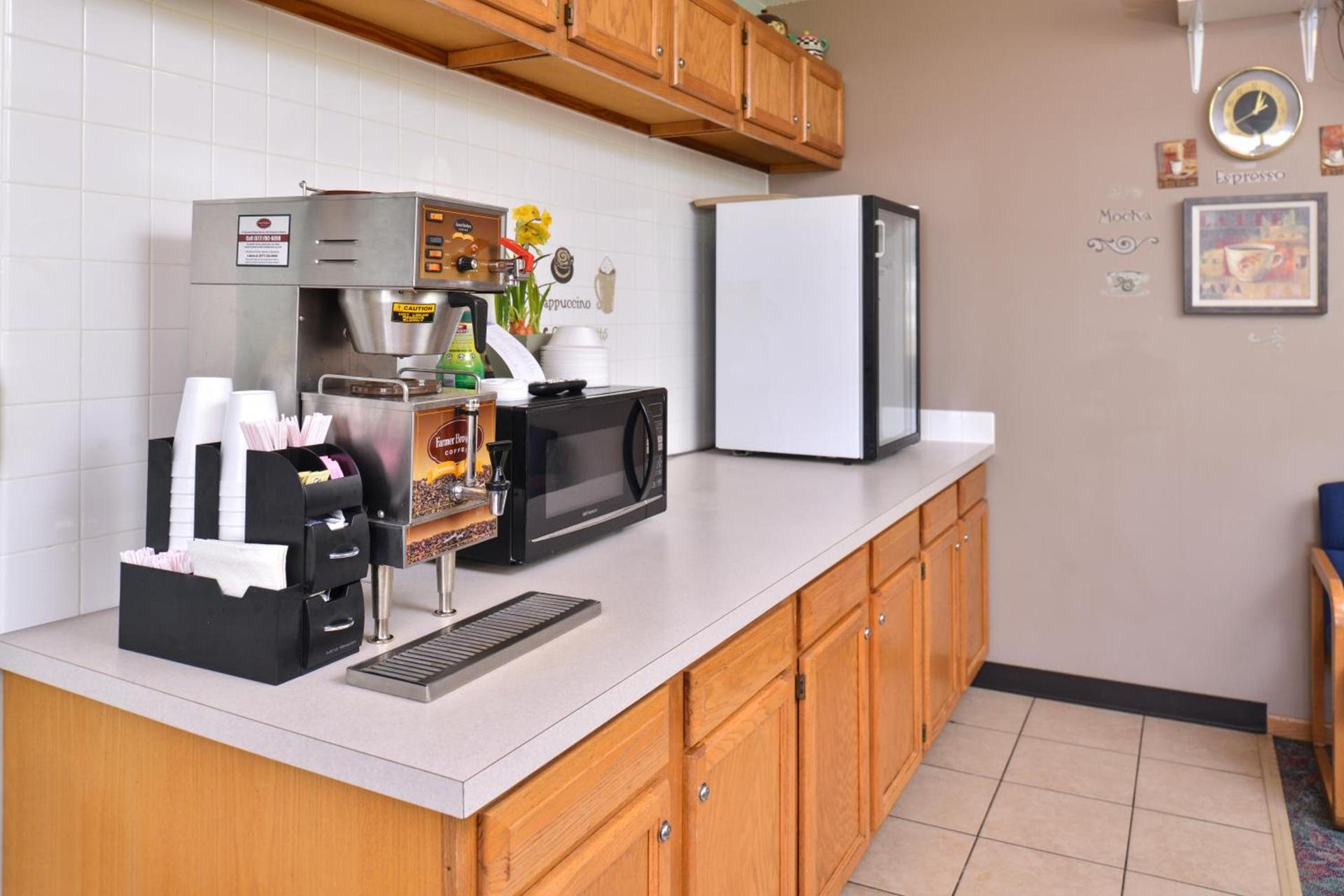 Sauk River Inn & Suites, a Travelodge by Wyndham photo 18