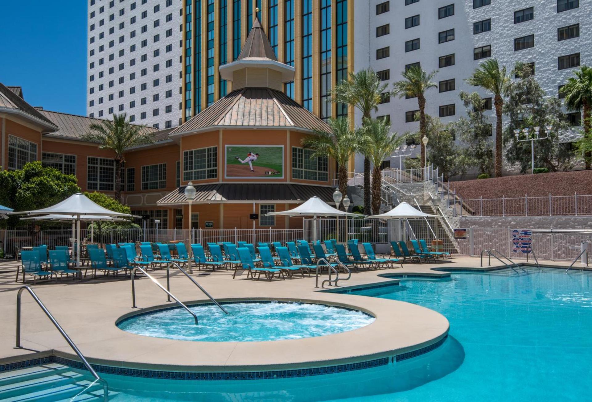 Tropicana Laughlin Hotel & Casino - A Caesars Rewards Destination photo 2
