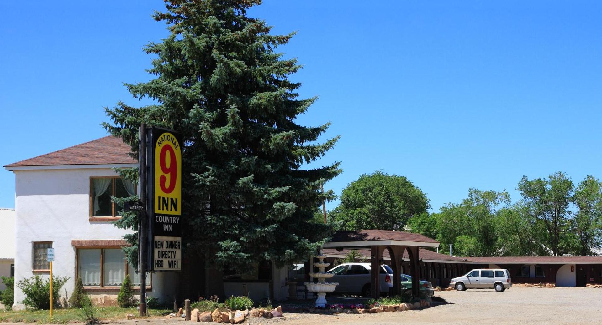 Dove Creek Inn photo 1