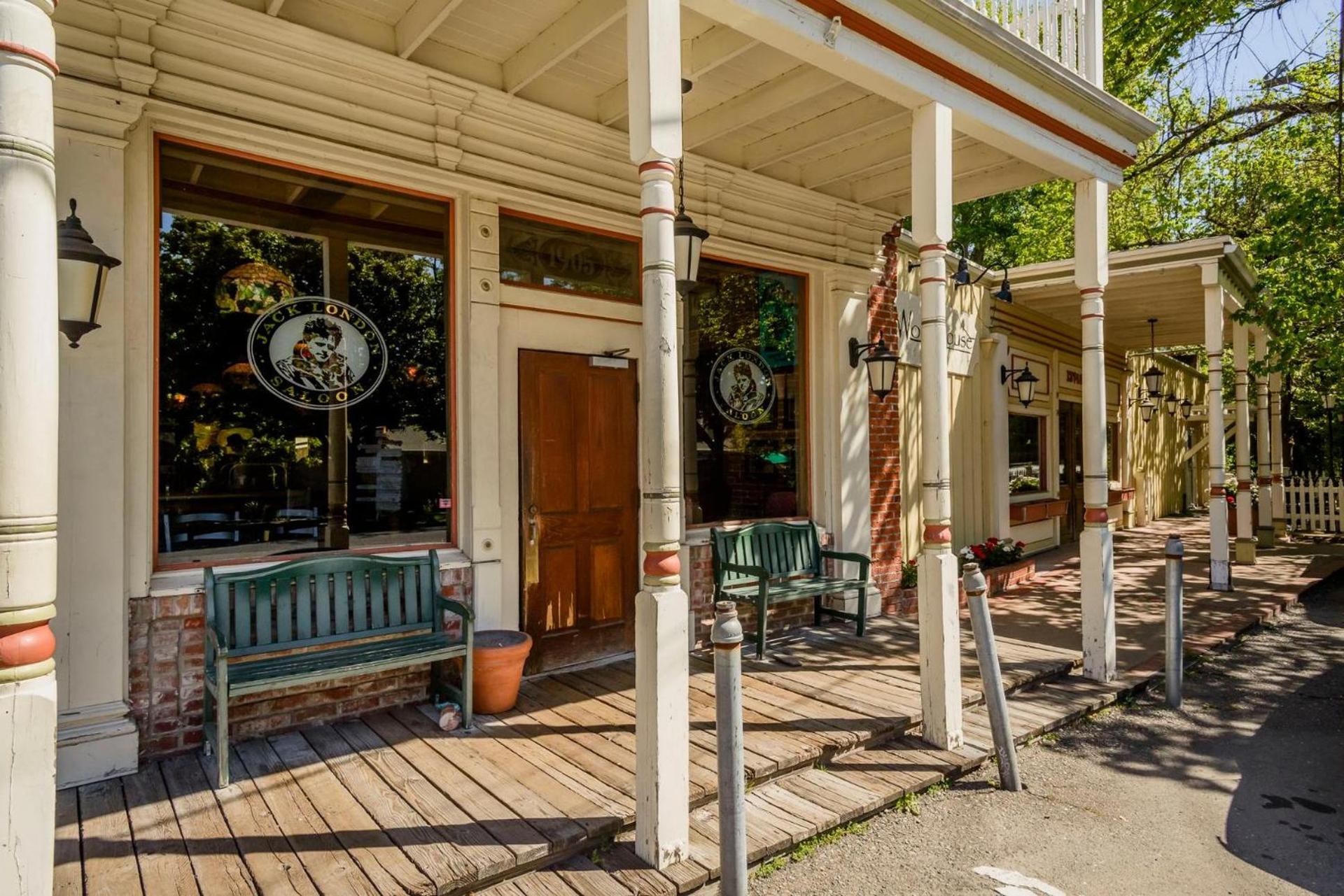 The Jack London Lodge photo 24