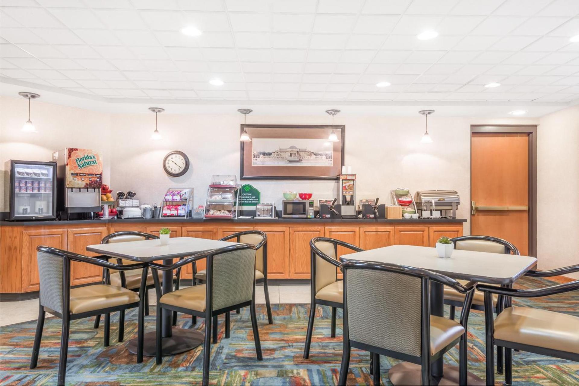 Wingate by Wyndham Lima photo 38