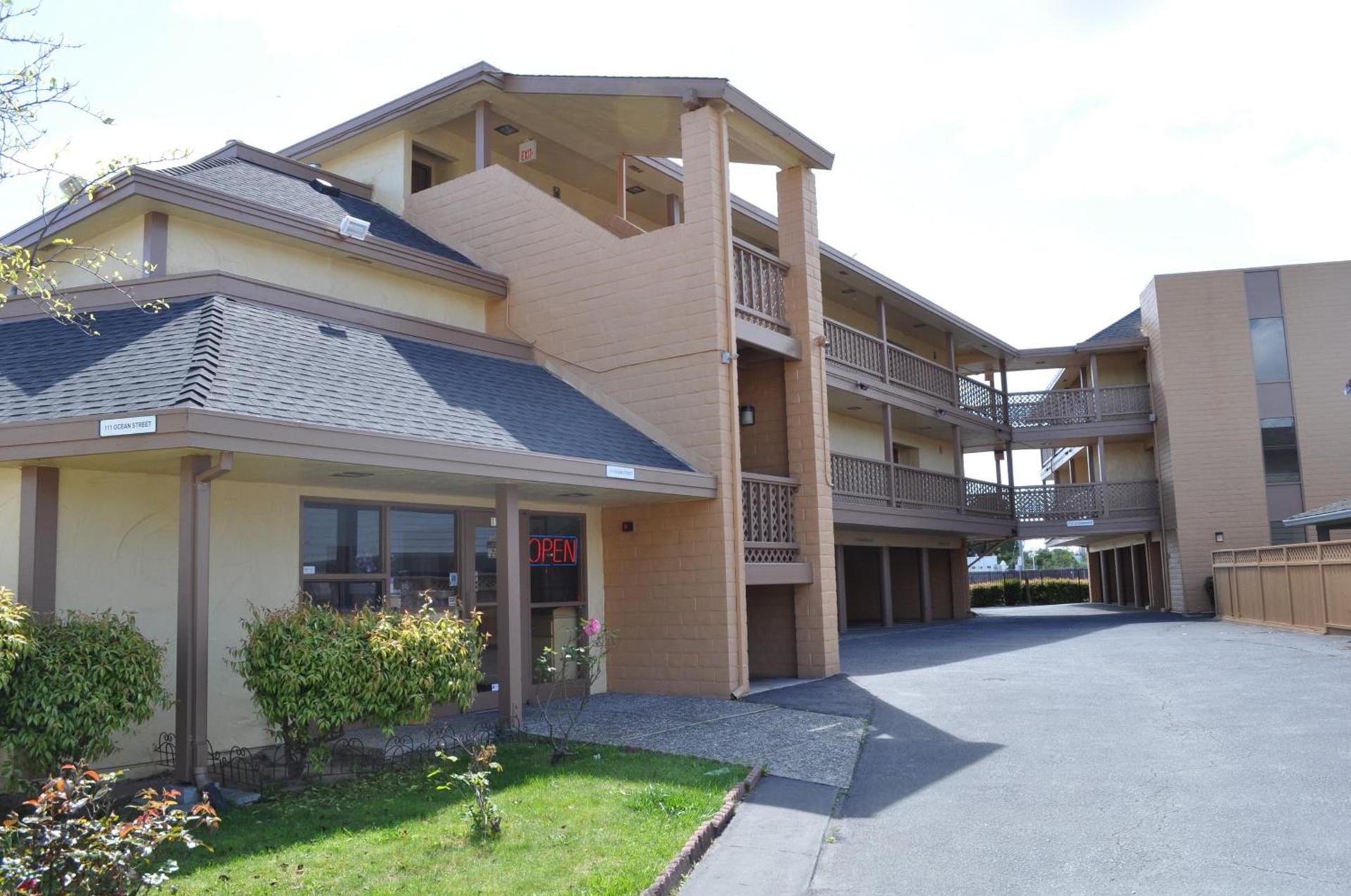 Ocean Gate Inn photo 43