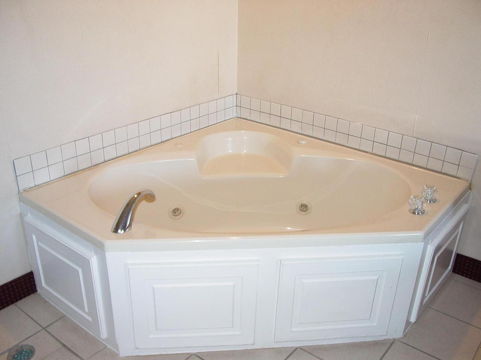 Garden Inn & Suites photo 13