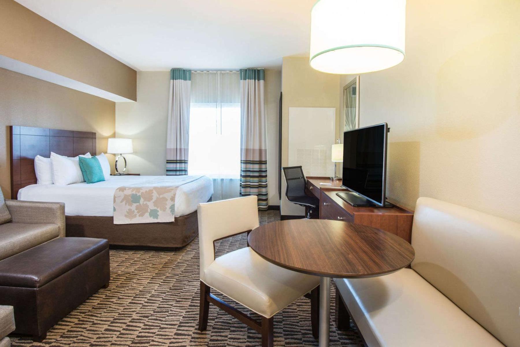 Hawthorn Extended Stay by Wyndham Saint Clairsville photo 23