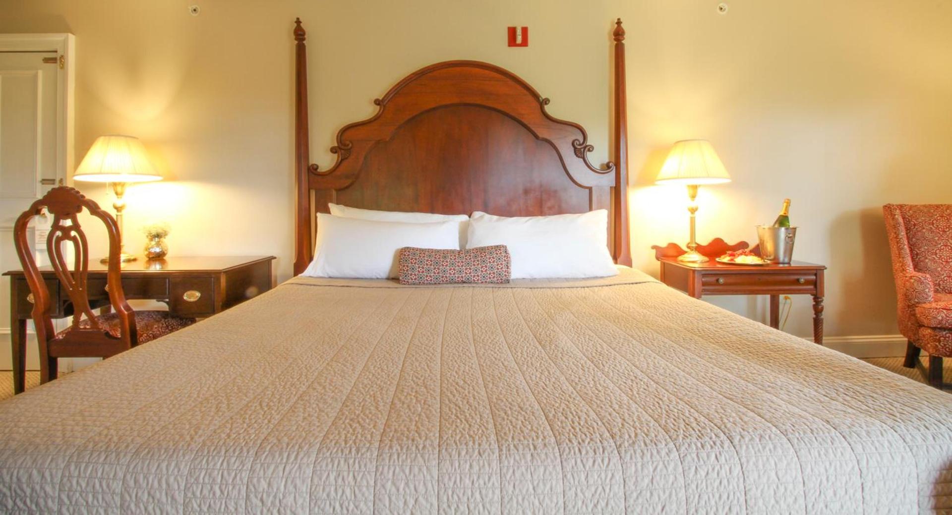 Joseph Ambler Inn photo 49