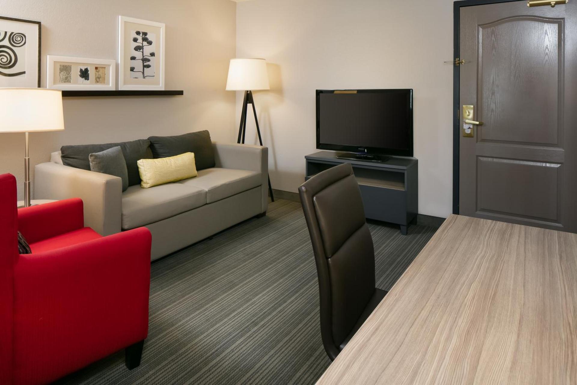 Country Inn & Suites by Radisson, Middleton - Madison West photo 30
