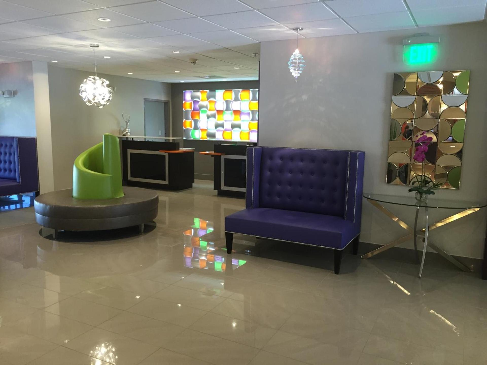 Days Inn & Suites by Wyndham Bonita Springs North Naples photo 11